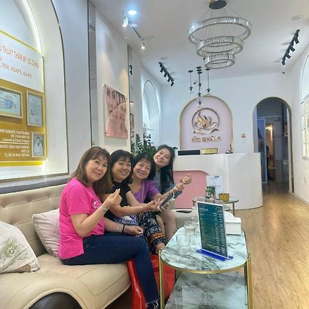 Golden Uc Chau House & Spa Bandar Ho Chi Minh Luaran gambar